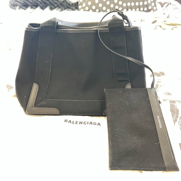 $1750 Authentic BALENCIAGA Made in ITALY Black Canvas Leather W/ Pouch Handbag - Picture 11 of 12